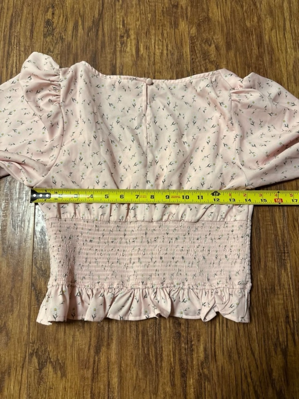Backyard Roses Anna Crop Top Size Medium - Picture 8 of 10